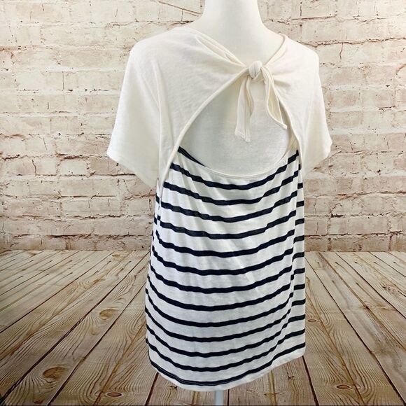 Alya Francesca’s tie back knit top - Picture 3 of 6